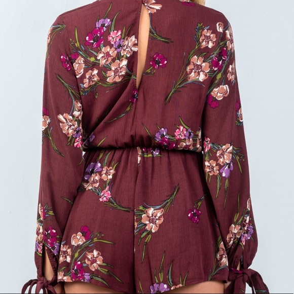 BURGUNDY FLORAL VNECK ROMPER - Picture 3 of 3